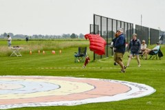 b-condor-parachute©pdg-2684-640x480